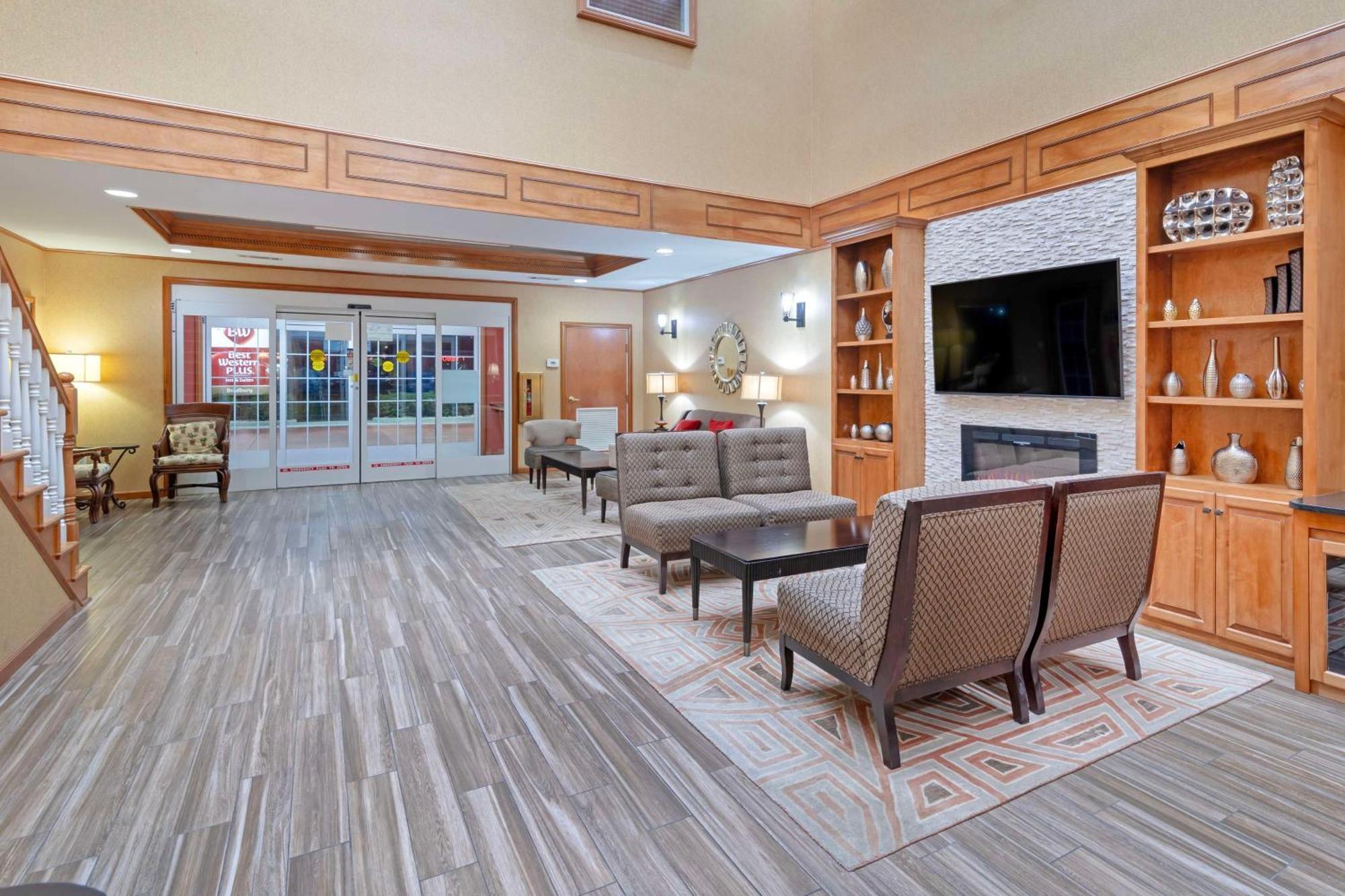 Best Western Plus Bradbury Inn And Suites Waycross Exterior photo