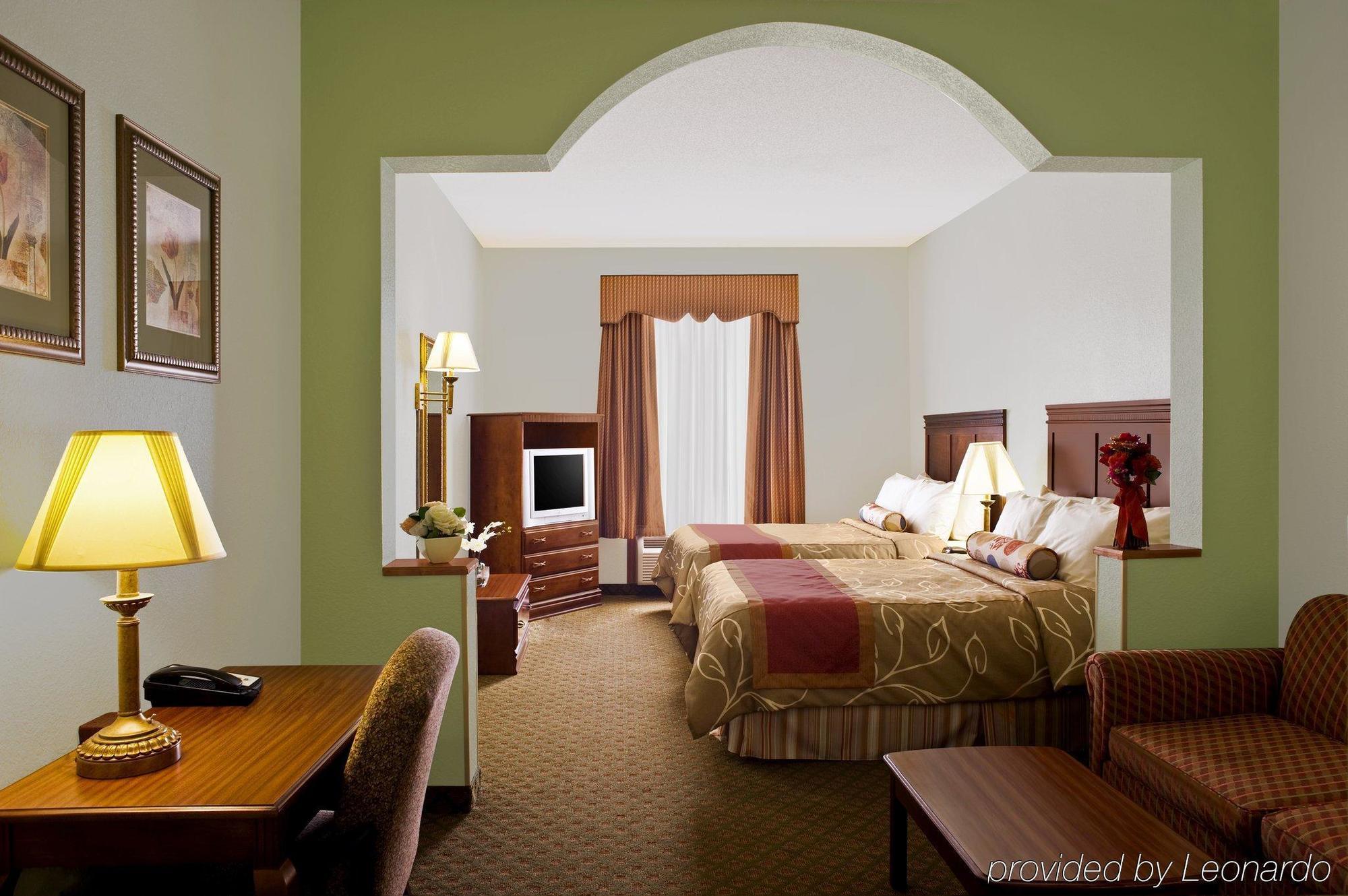 Best Western Plus Bradbury Inn And Suites Waycross Room photo